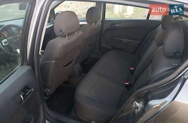 Хэтчбек Opel Astra 2008 в 