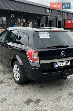 Универсал Opel Astra 2007 в Вознесенске