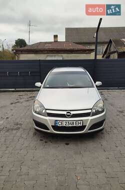 Універсал Opel Astra 2004 в Чернівцях