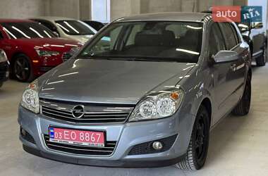 Хетчбек Opel Astra 2008 в Кам'янському