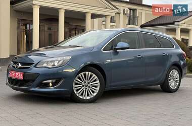 Універсал Opel Astra 2014 в Стрию