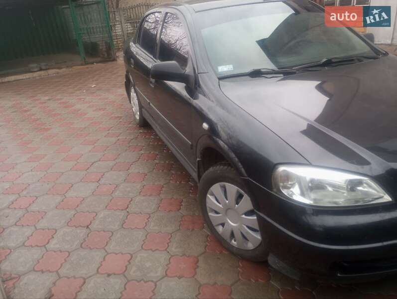 Седан Opel Astra 2007 в Кривому Розі