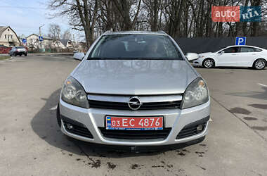 Універсал Opel Astra 2005 в Броварах