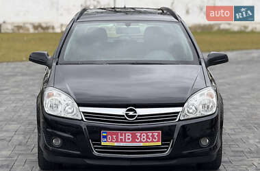 Универсал Opel Astra 2008 в Луцке