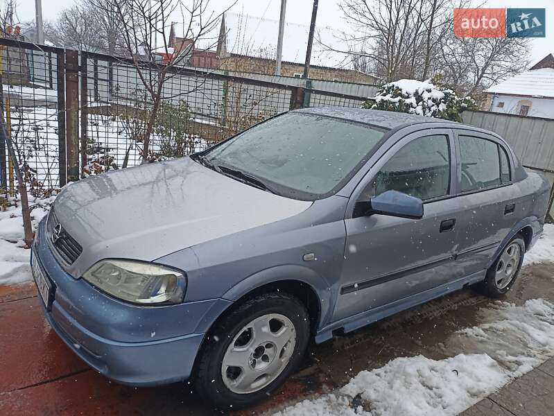 Седан Opel Astra 2008 в 