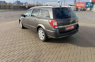 Универсал Opel Astra 2009 в Белой Церкви