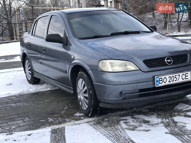 Седан Opel Astra 2008 в 