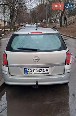 Универсал Opel Astra 2005 в Харькове