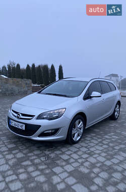 Універсал Opel Astra 2013 в Львові