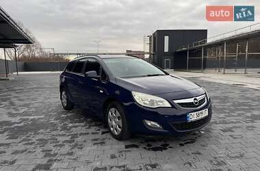 Універсал Opel Astra 2012 в Кам'янець-Подільському