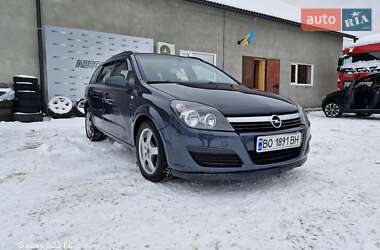 Універсал Opel Astra 2006 в Тернополі