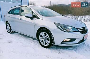 Універсал Opel Astra 2017 в Косові