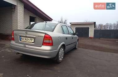 Седан Opel Astra 2007 в 