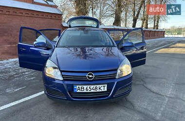 Хэтчбек Opel Astra 2004 в Виннице