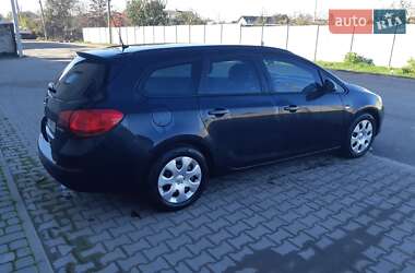 Універсал Opel Astra 2011 в Кам'янці-Бузькій