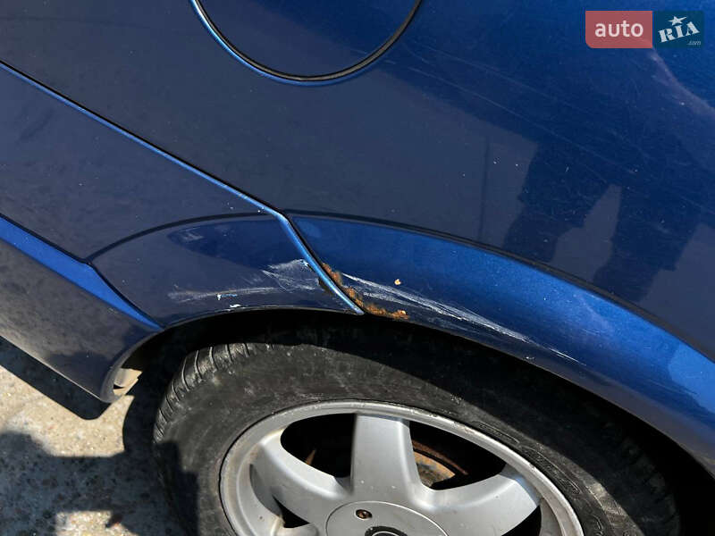 Седан Opel Astra 2008 в Черновцах
