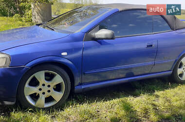 Кабриолет Opel Astra 2003 в 