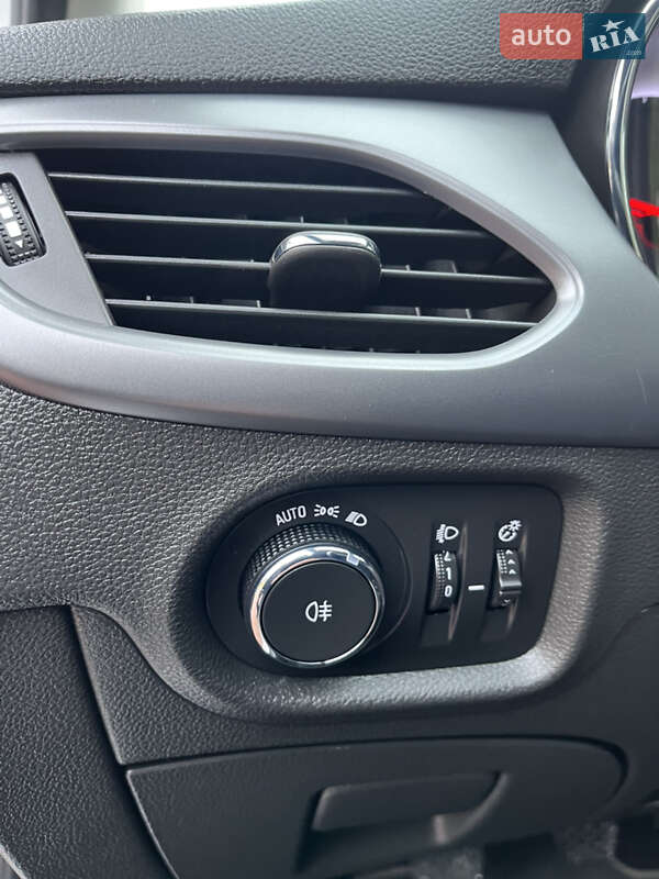 Універсал Opel Astra 2019 в Хмельницькому фото 24 Універсал Opel Astra 2019 в Хмельницькому