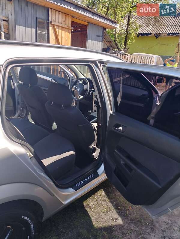 Универсал Opel Astra 2008 в Киеве фото 5 Универсал Opel Astra 2008 в Киеве