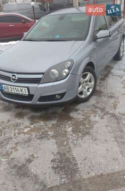 Універсал Opel Astra 2005 в Бару