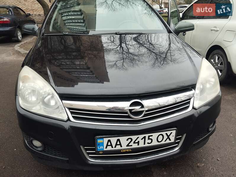 Opel Astra 2007