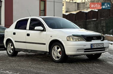 Хэтчбек Opel Astra 2001 в Львове