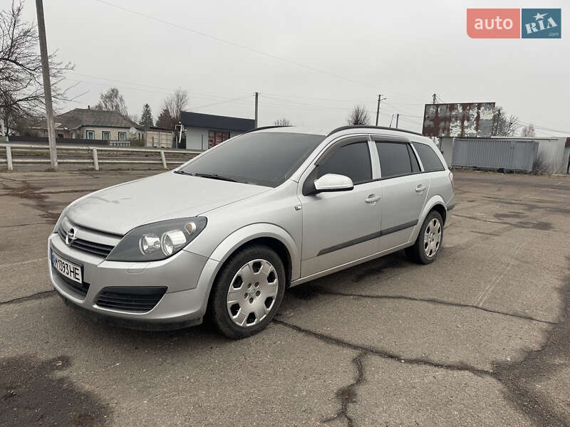 Універсал Opel Astra 2005 в Попільні