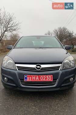 Хетчбек Opel Astra 2007 в Запоріжжі