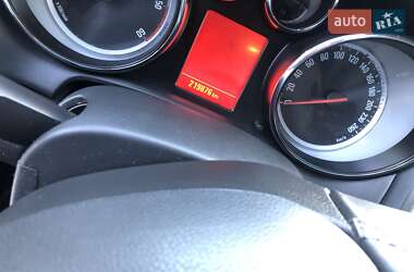 Універсал Opel Astra 2011 в Літині