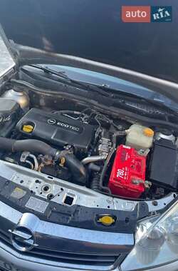 Универсал Opel Astra 2008 в 