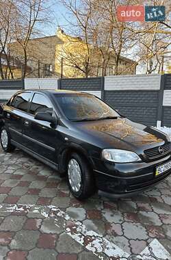 Седан Opel Astra 2008 в Львове