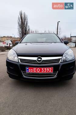 Універсал Opel Astra 2009 в Білій Церкві