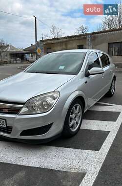 Хетчбек Opel Astra 2007 в Вознесенську