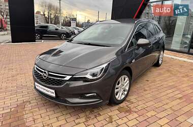 Универсал Opel Astra 2016 в Хмельницком