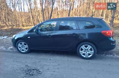 Універсал Opel Astra 2011 в Славуті