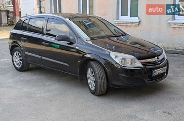 Седан Opel Astra 2008 в Львові