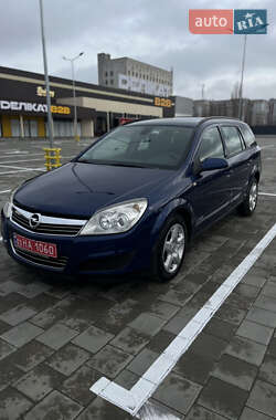 Универсал Opel Astra 2008 в 