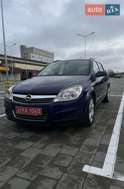 Универсал Opel Astra 2008 в 