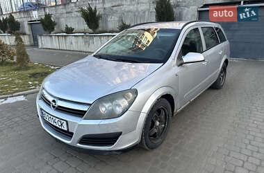 Універсал Opel Astra 2006 в Тернополі