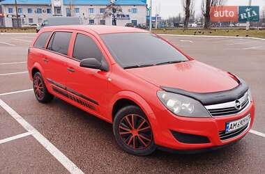 Універсал Opel Astra 2009 в Житомирі