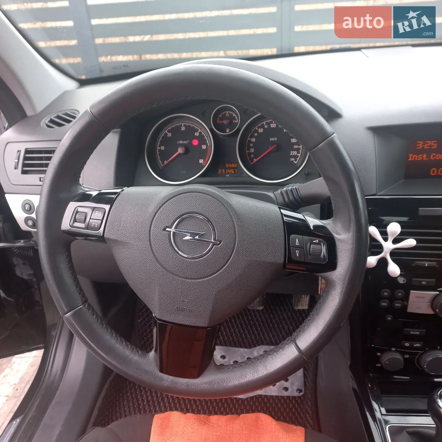 2010 Opel Astra - мініатюра 13