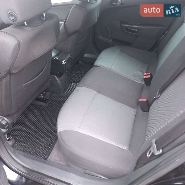 Универсал Opel Astra 2010 в Радехове фото 18 Универсал Opel Astra 2010 в Радехове