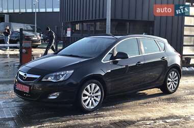 Хетчбек Opel Astra 2011 в Львові