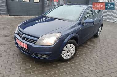 Хэтчбек Opel Astra 2005 в Александрие