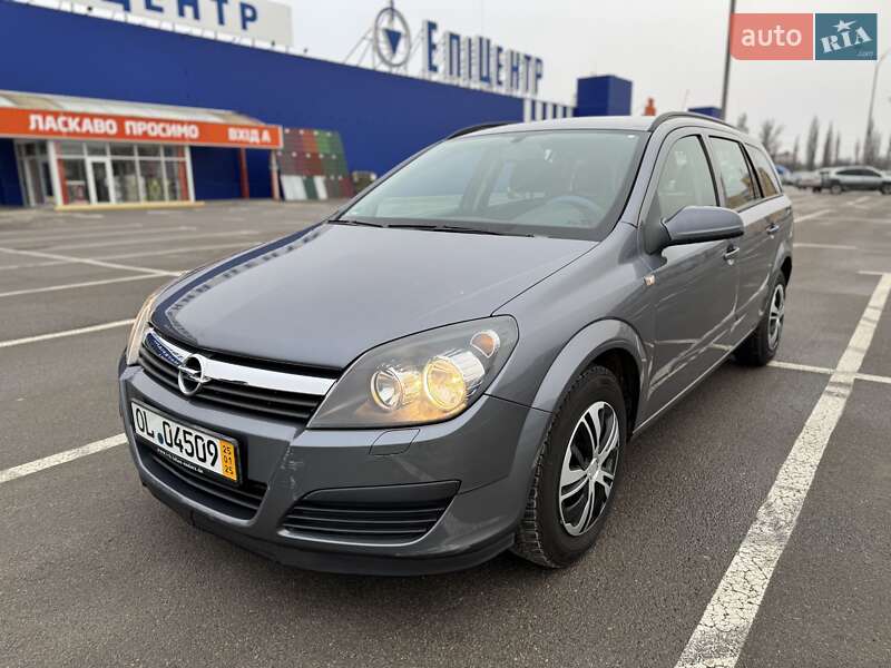 Універсал Opel Astra 2006 в Кам'янець-Подільському