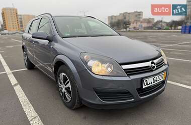 Універсал Opel Astra 2006 в Кам'янець-Подільському