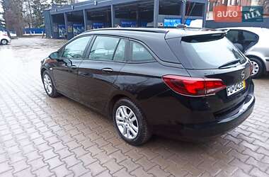 Универсал Opel Astra 2020 в 