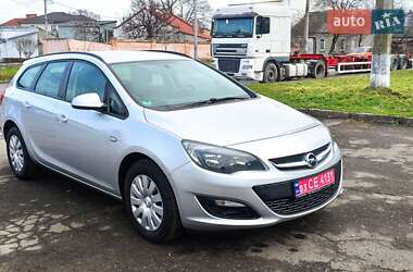 Універсал Opel Astra 2015 в Одесі