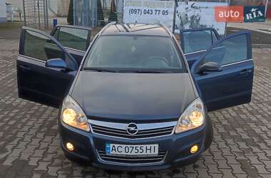 Універсал Opel Astra 2007 в Нововолинську