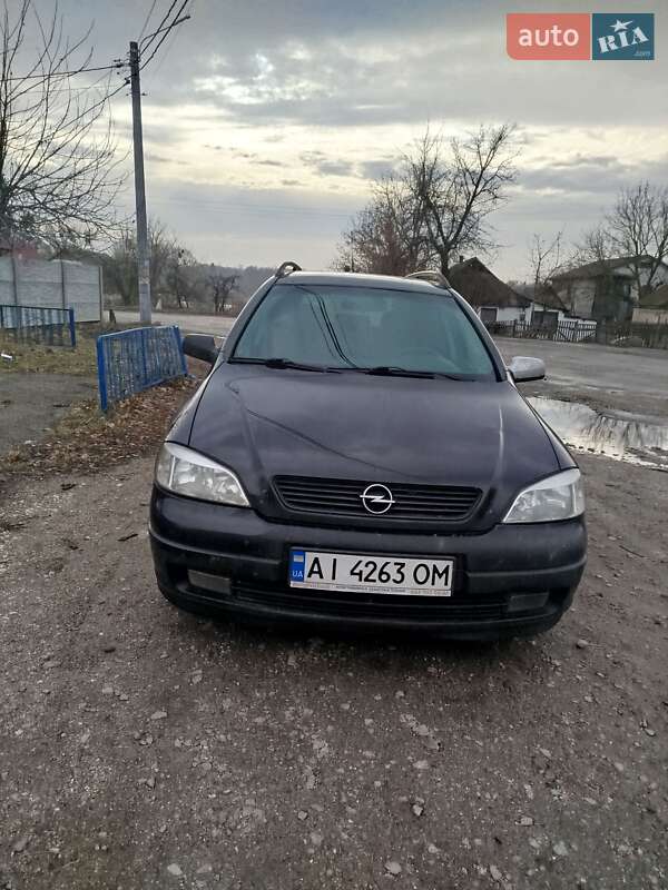 Универсал Opel Astra 2000 в Киеве